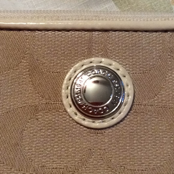 Beige Coach wristlet - Picture 2 of 5